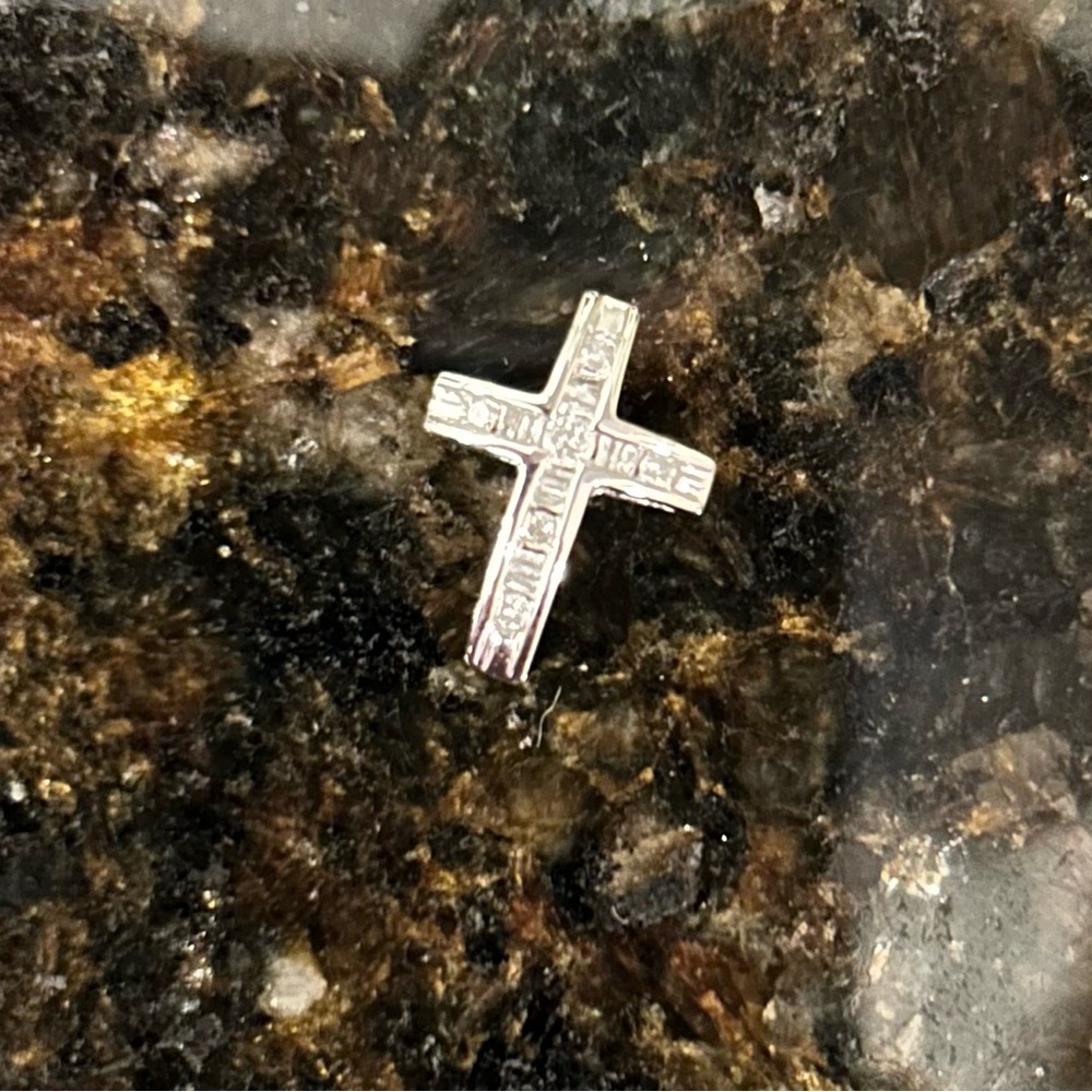 10k solid white gold & diamond Cross Pendant
